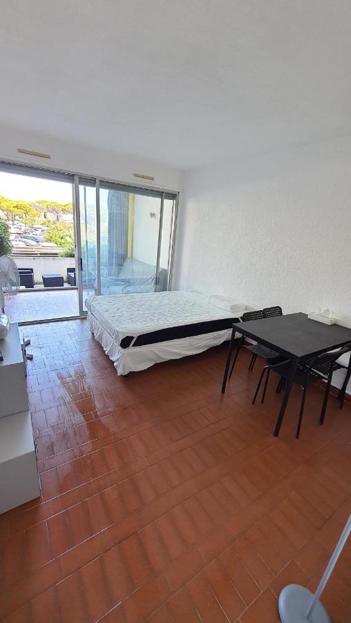 Studio 137 Port Camargue, Piscine, Climatisation, 4 Personnes Le Grau-du-Roi Dış mekan fotoğraf